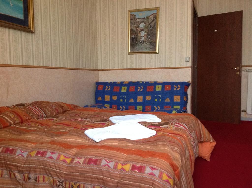 Termini Accommodation Roma Cameră foto