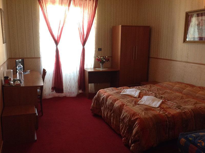 Termini Accommodation Roma Cameră foto